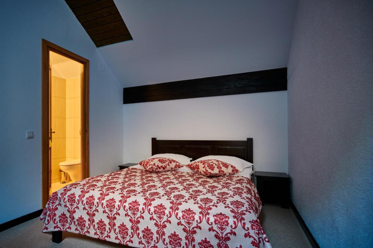 Hotel & Restaurant Sofia Sucevita Ngoại thất bức ảnh